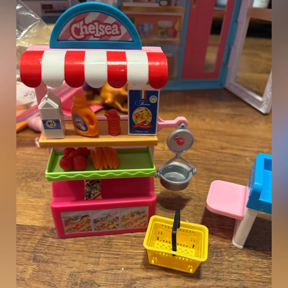 Barbie Chelsea snack stand play set (retired)